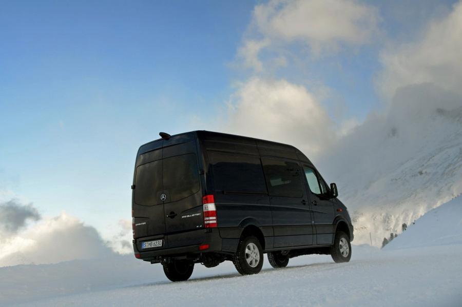  Mercedes-Benz Sprinter 4x4 2014 года  (фото 9 из 97)